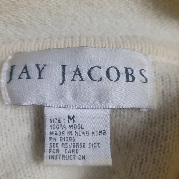 Elegant Cream Teddy Jacket for Women - Picture 6 of 7